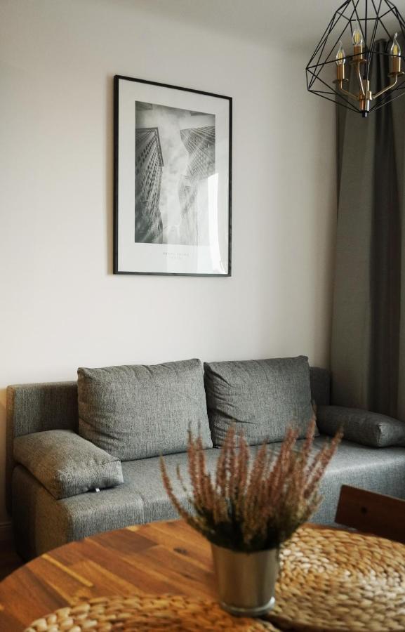 Cozy Apartment In Centrum Downtown Srodmiescie Zelazna Zelazna Jerozolimskie Palace Of Culture And Science! Wifi, Netflix, Hbo, Smarttv 55Cal Warsawa Bagian luar foto