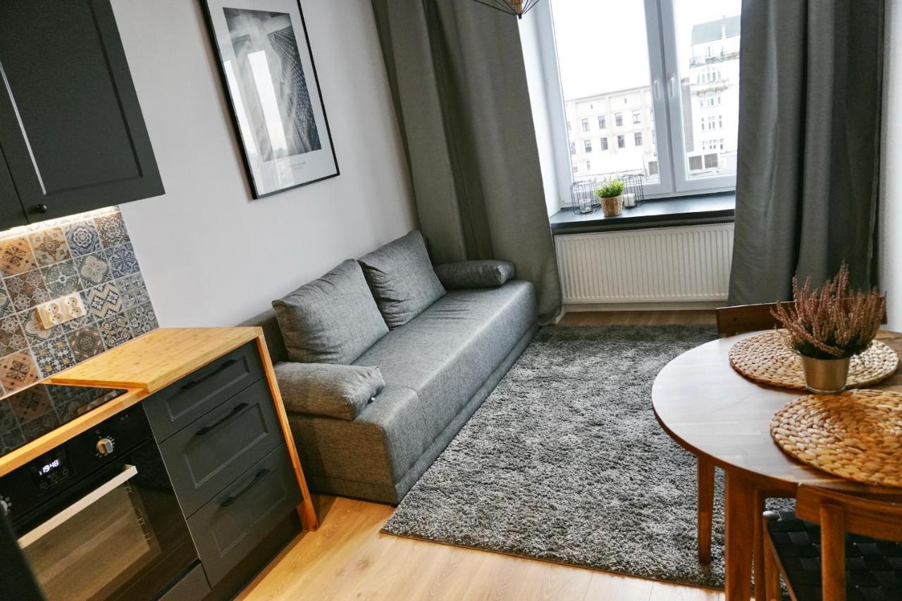 Cozy Apartment In Centrum Downtown Srodmiescie Zelazna Zelazna Jerozolimskie Palace Of Culture And Science! Wifi, Netflix, Hbo, Smarttv 55Cal Warsawa Bagian luar foto